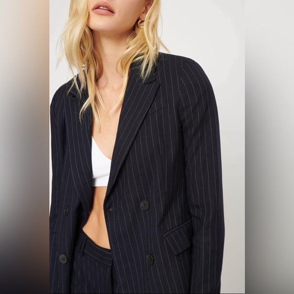 DYNAMITE Pinstripe Blazer - Large - Picture 2 of 7